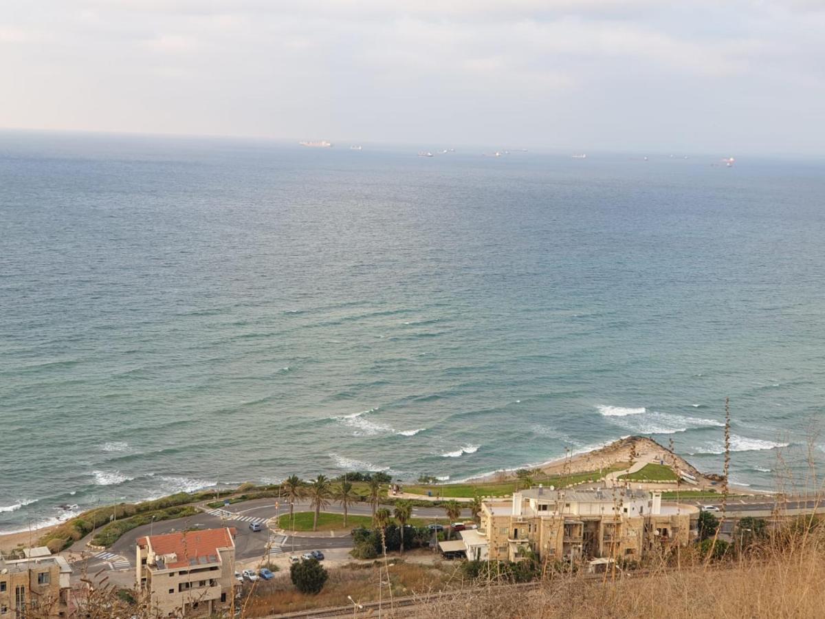 Blue Sky Hotell Haifa Eksteriør bilde